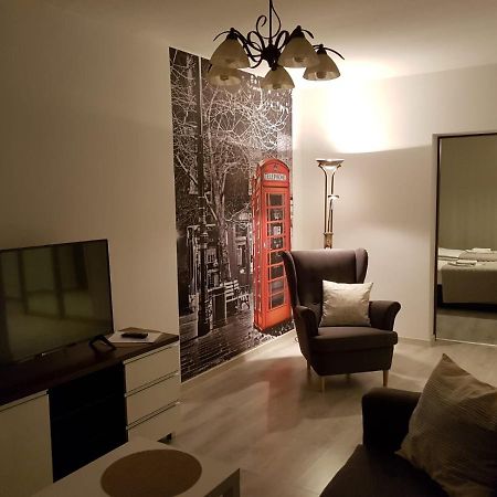 Kaja Apartamenty Legnica Exterior photo