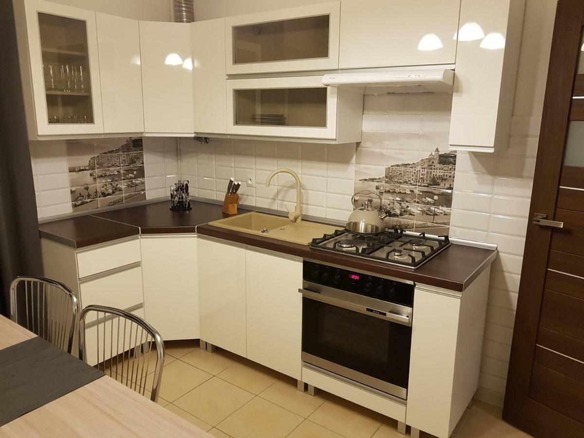 Kaja Apartamenty Legnica Exterior photo